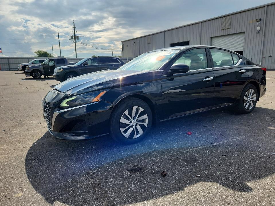 69087566 :رقم المزاد ، 1N4BL4BV7SN346946 vin ، 2025 Nissan Altima مزاد بيع