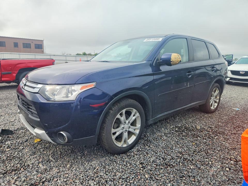 Продаж на аукціоні авто 2015 Mitsubishi Outlander, vin: JA4AZ3A30FZ010501, номер лоту: 69513466
