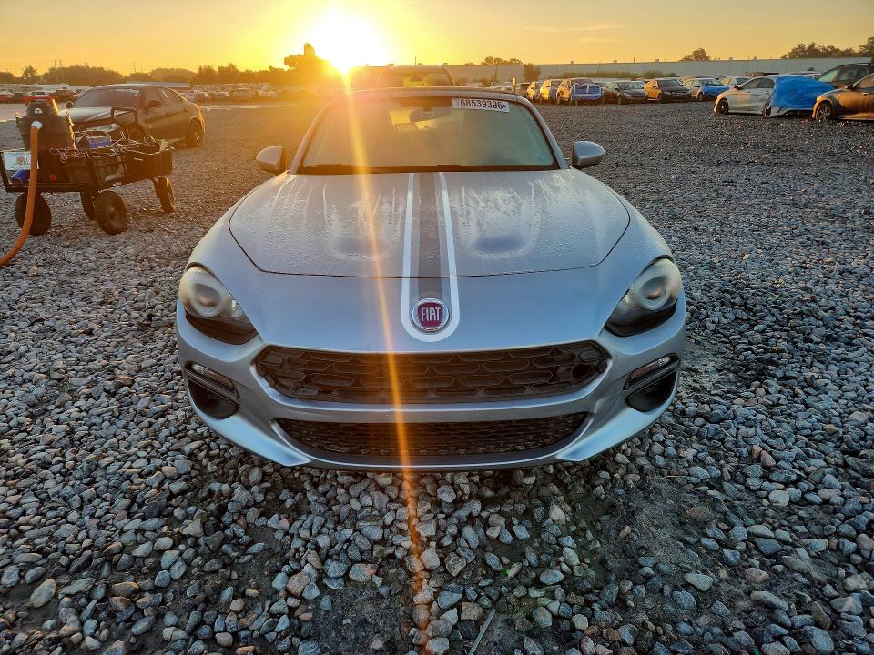 68539396 :رقم المزاد ، JC1NFAEKXJ0133903 vin ، 2018 Fiat 124 Spider مزاد بيع