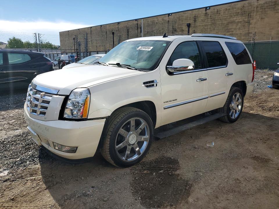 70269356 :رقم المزاد ، 1GYS4BEF7DR243175 vin ، 2013 Cadillac Escalade مزاد بيع