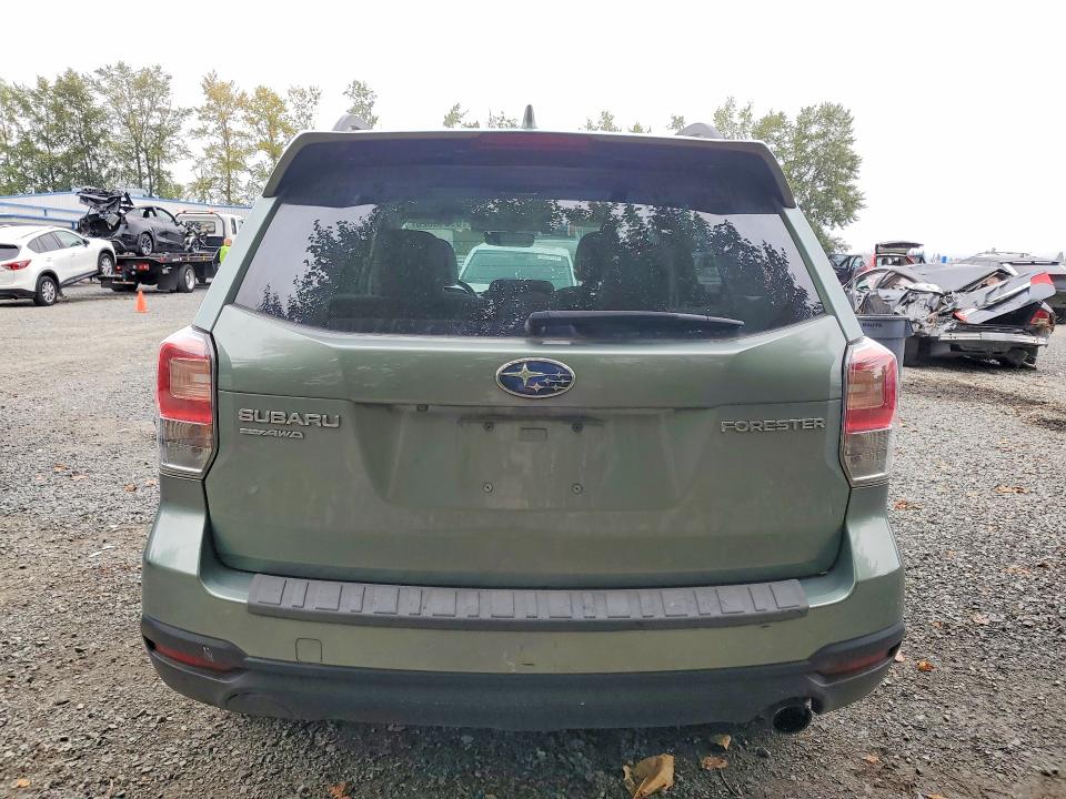 2018 Subaru Forester მანქანა იყიდება აუქციონზე, vin: JF2SJAGC3JH560885, აუქციონის ნომერი: 69546626