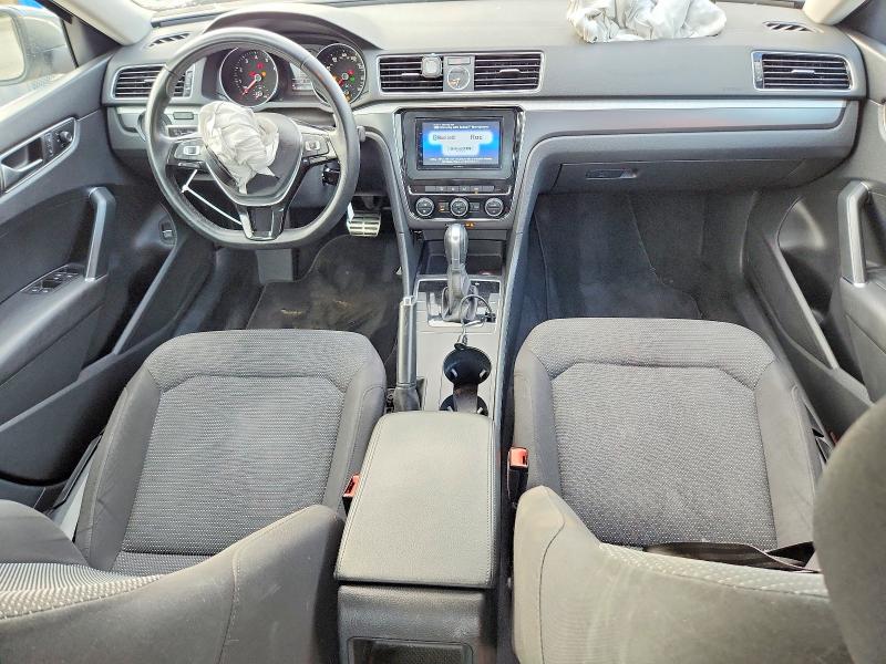 68433606 :رقم المزاد ، 1VWAT7A37GC036125 vin ، 2016 Volkswagen Passat مزاد بيع