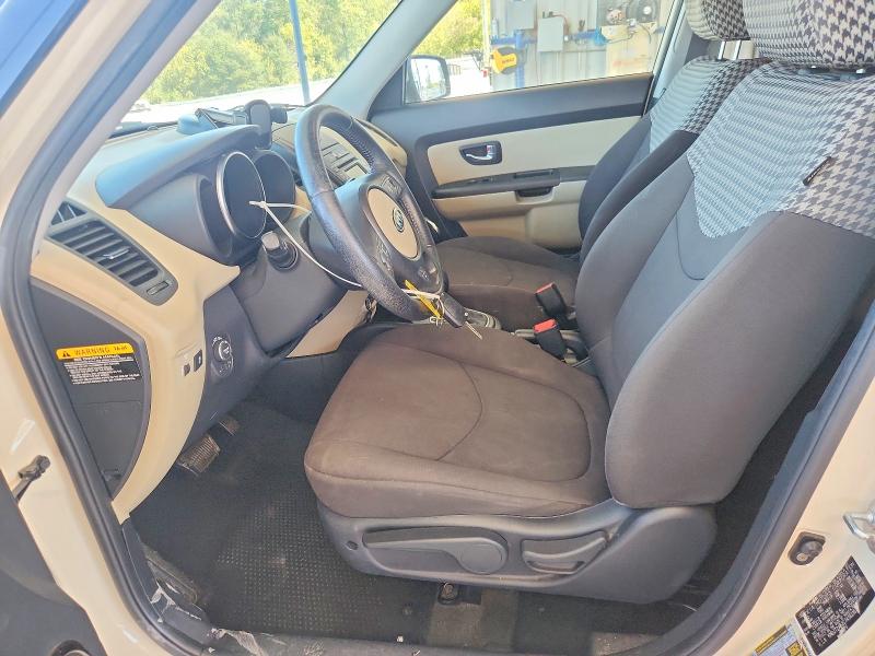 70137366 :رقم المزاد ، KNDJT2A62C7456216 vin ، 2012 Kia Soul مزاد بيع