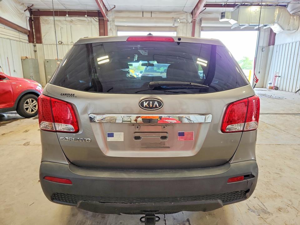 Продажа на аукционе авто 2011 Kia Sorento, vin: 5XYKTCA17BG011695, номер лота: 70603636
