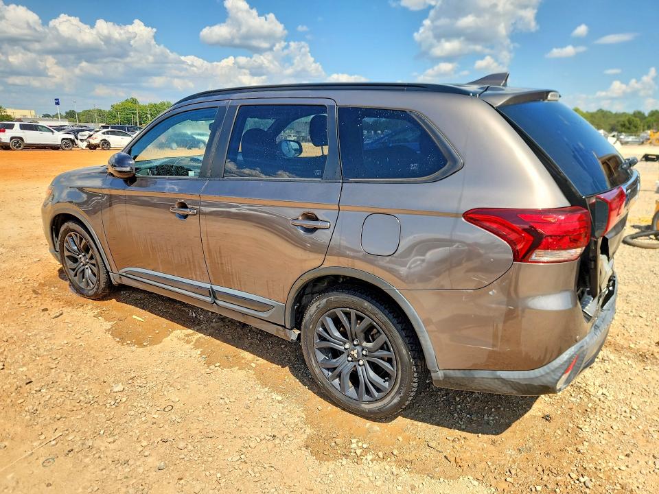 68180076 :رقم المزاد ، JA4AD3A33JZ019572 vin ، 2018 Mitsubishi Outlander مزاد بيع