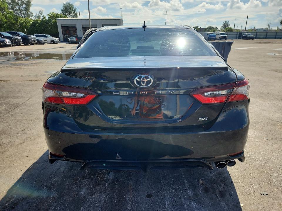 Aukcja sprzedaży 2021 Toyota Camry, vin: 4T1G11AK4MU590554, numer aukcji: 67637126