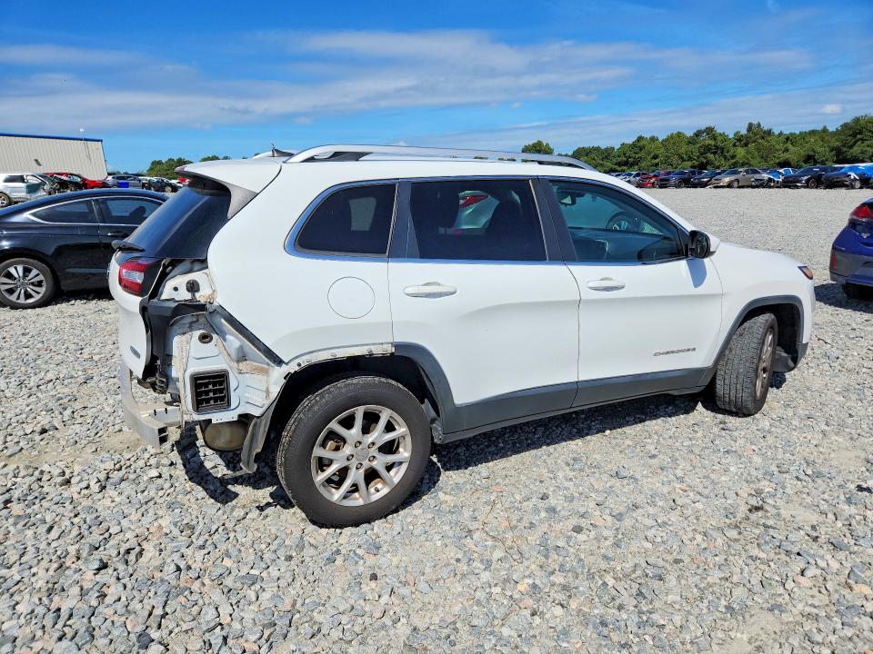 67141286 :رقم المزاد ، 1C4PJLCB0FW771073 vin ، 2015 Jeep Cherokee مزاد بيع