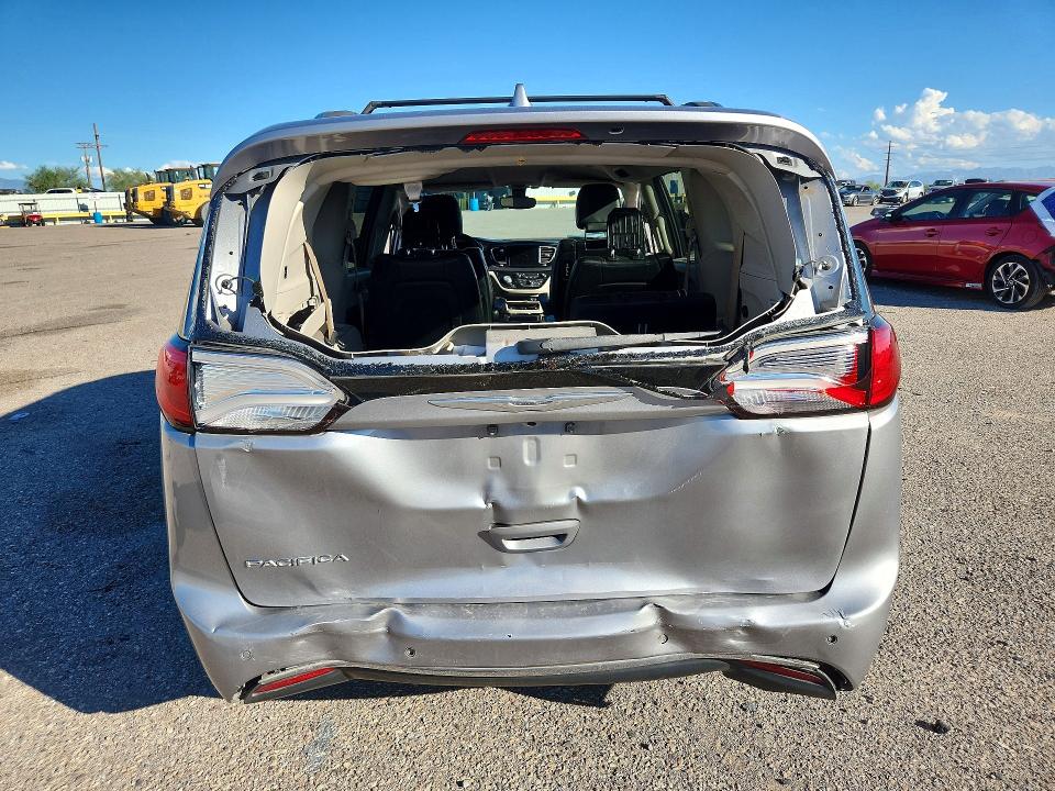 Продажа на аукционе авто 2017 Chrysler Pacifica, vin: 2C4RC1EG8HR636306, номер лота: 70318026