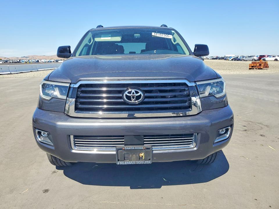 Продаж на аукціоні авто 2018 Toyota Sequoia, vin: 5TDBY5G18JS158520, номер лоту: 68102366