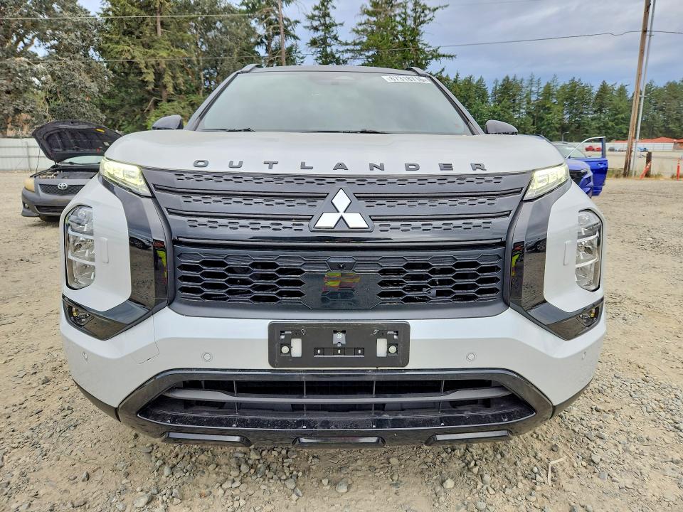 Продаж на аукціоні авто 2025 Mitsubishi Outlander, vin: JA4T5WA98SZ048658, номер лоту: 67318716