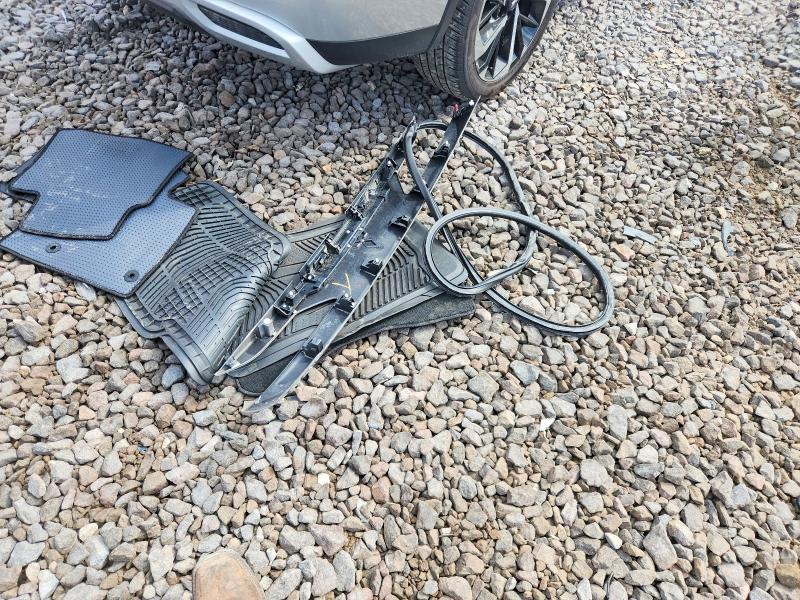 68678246 :رقم المزاد ، JA4J4VA82RZ088871         vin ، 2024 Mitsubishi Outlander مزاد بيع