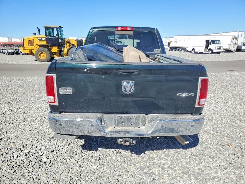68075726 :رقم المزاد ، 3C6UR5GL1FG600851 vin ، 2015 Ram 2500 مزاد بيع