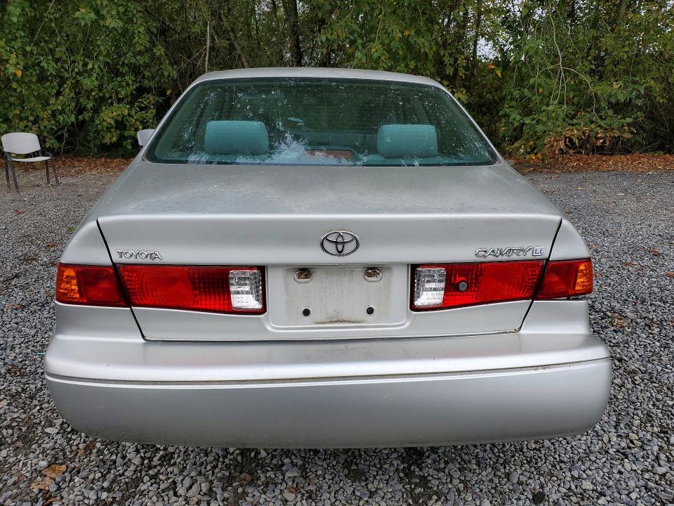 Продажа на аукционе авто 2000 Toyota Camry, vin: 4T1BG22K7YU711385, номер лота: 69909566