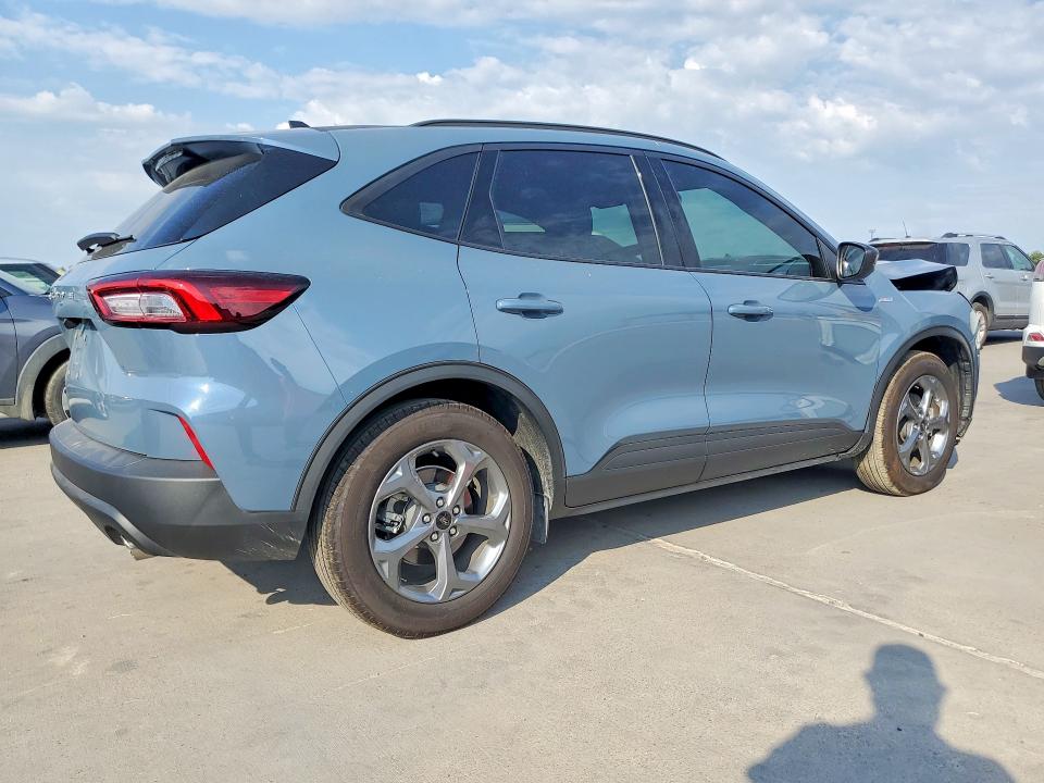 2026 Ford Escape მანქანა იყიდება აუქციონზე, vin: 1FMCU0MN6TUA15649, აუქციონის ნომერი: 70713726