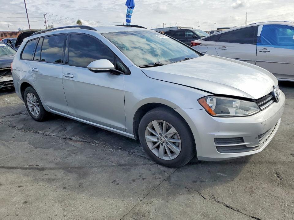 69726796 :رقم المزاد ، 3VWC17AU7GM516199 vin ، 2016 Volkswagen Golf Sportwagen مزاد بيع
