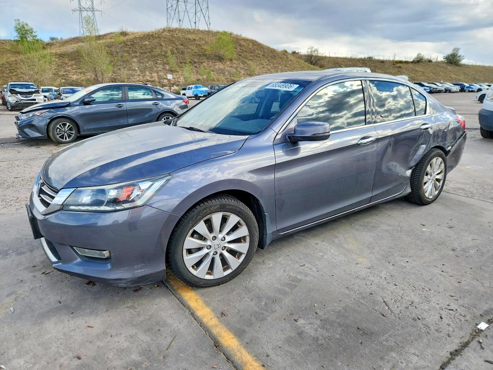 68348906 :رقم المزاد ، 1HGCR3F84DA042965 vin ، 2013 Honda Accord مزاد بيع