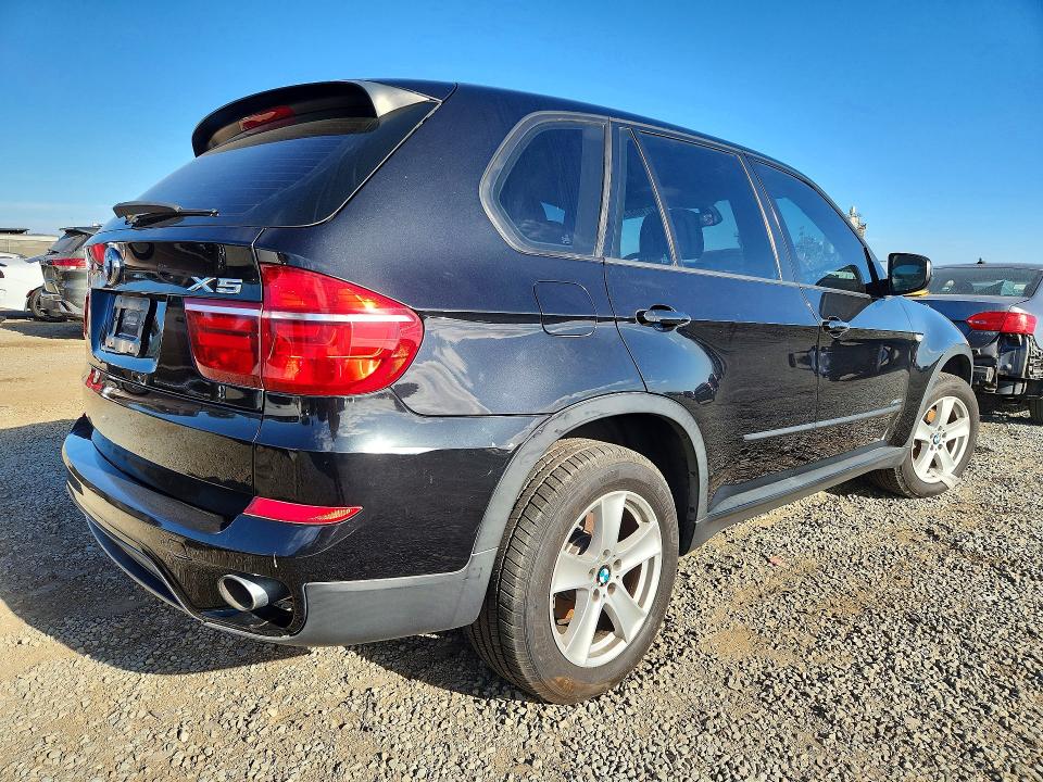 Продажа на аукционе авто 2011 Bmw X5, vin: 5UXZV4C50BL739084, номер лота: 67665716