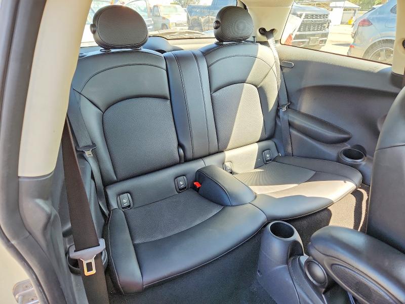 68974516 :رقم المزاد ، WMWXP5C52G2D14777 vin ، 2016 Mini Cooper مزاد بيع