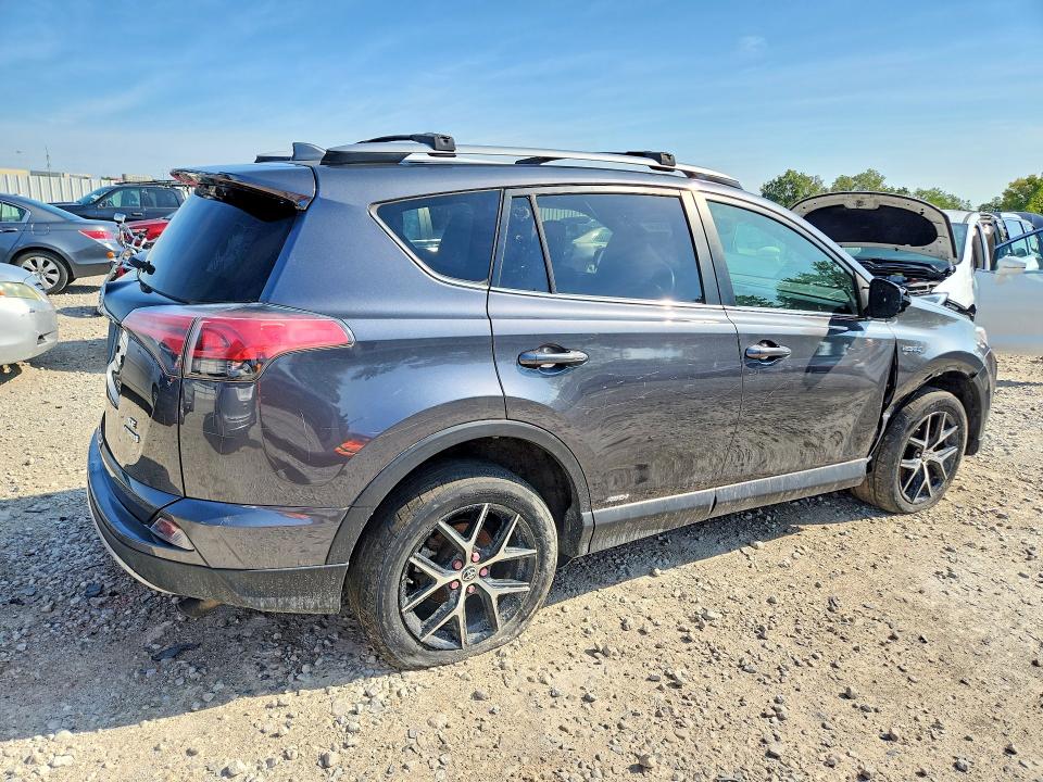 68048536 :رقم المزاد ، JTMJJREV4HD105476 vin ، 2017 Toyota Rav4 Hv مزاد بيع
