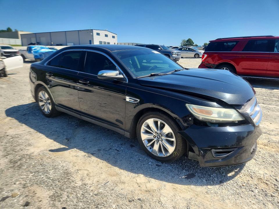 68647476 :رقم المزاد ، 1FAHP2FW3AG118791 vin ، 2010 Ford Taurus مزاد بيع