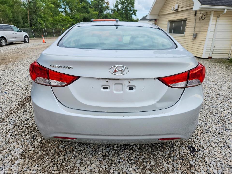 68221996 :رقم المزاد ، KMHDH4AE8CU459135 vin ، 2012 Hyundai Elantra مزاد بيع