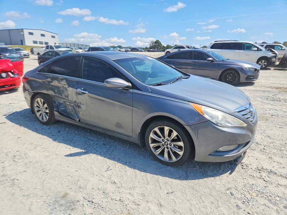 67912856 :رقم المزاد ، 5NPEC4AC1CH399361 vin ، 2012 Hyundai Sonata مزاد بيع