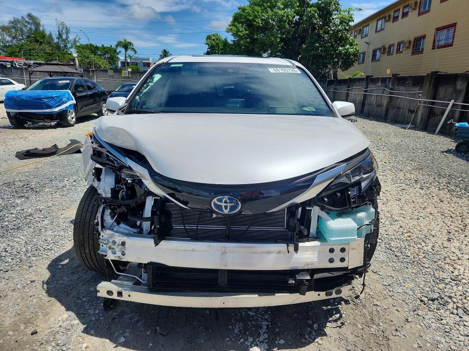Продажа на аукционе авто 2024 Toyota Sienna, vin: 5TDESKFC5RS129911, номер лота: 68165726