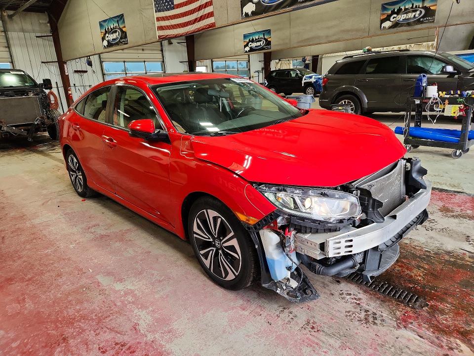 Aukcja sprzedaży 2018 Honda Civic, vin: JHMFC1F32JX025109, numer aukcji: 70420916