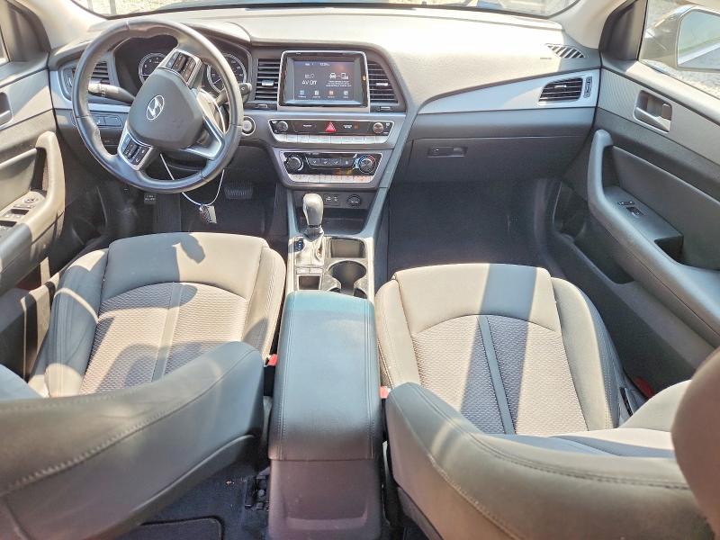 67250976 :رقم المزاد ، 5NPE34AF8JH603399 vin ، 2018 Hyundai Sonata مزاد بيع