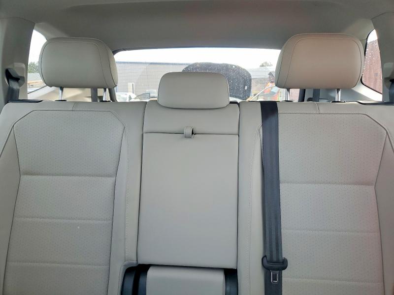 67690676 :رقم المزاد ، 3VV3B7AX4KM174196 vin ، 2019 Volkswagen Tiguan مزاد بيع
