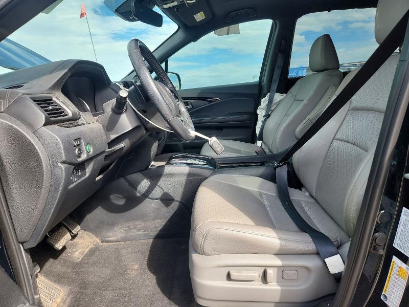 69106336 :رقم المزاد ، 5FNYF8H0XLB011579 vin ، 2020 Honda Passport مزاد بيع