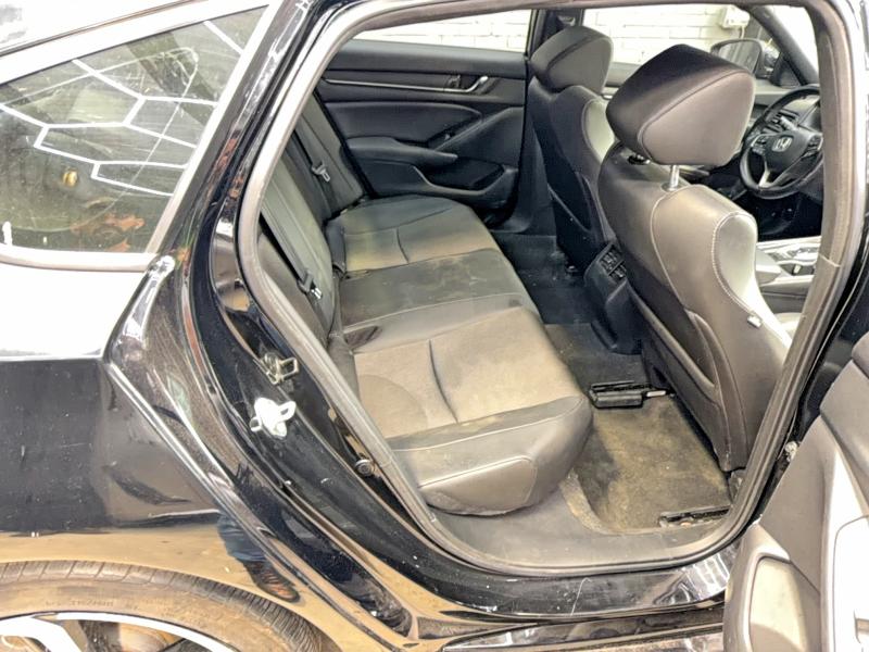71037026 :رقم المزاد ، 1HGCV2F38LA026342 vin ، 2020 Honda Accord مزاد بيع