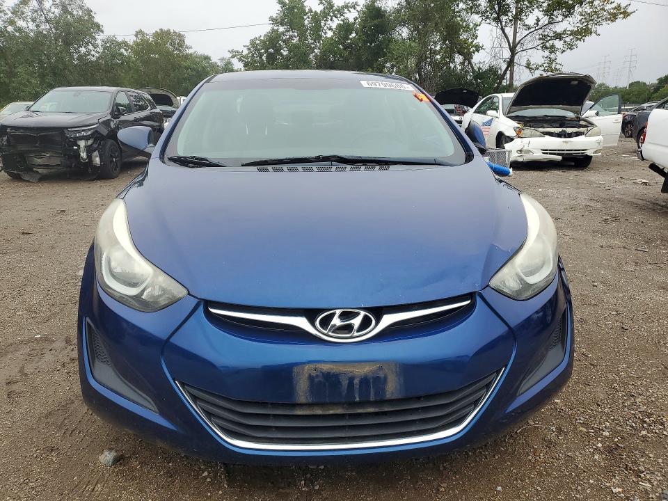 69799686 :رقم المزاد ، 5NPDH4AE4FH586645 vin ، 2015 Hyundai Elantra مزاد بيع