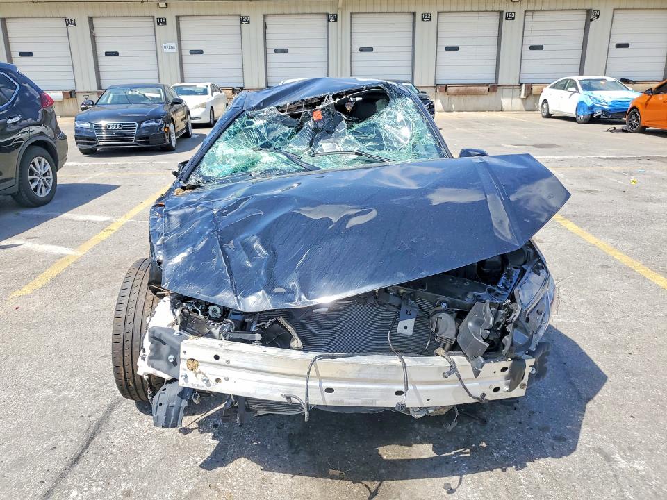 67193966 :رقم المزاد ، 4T1DAACKXSU588143 vin ، 2025 Toyota Camry مزاد بيع