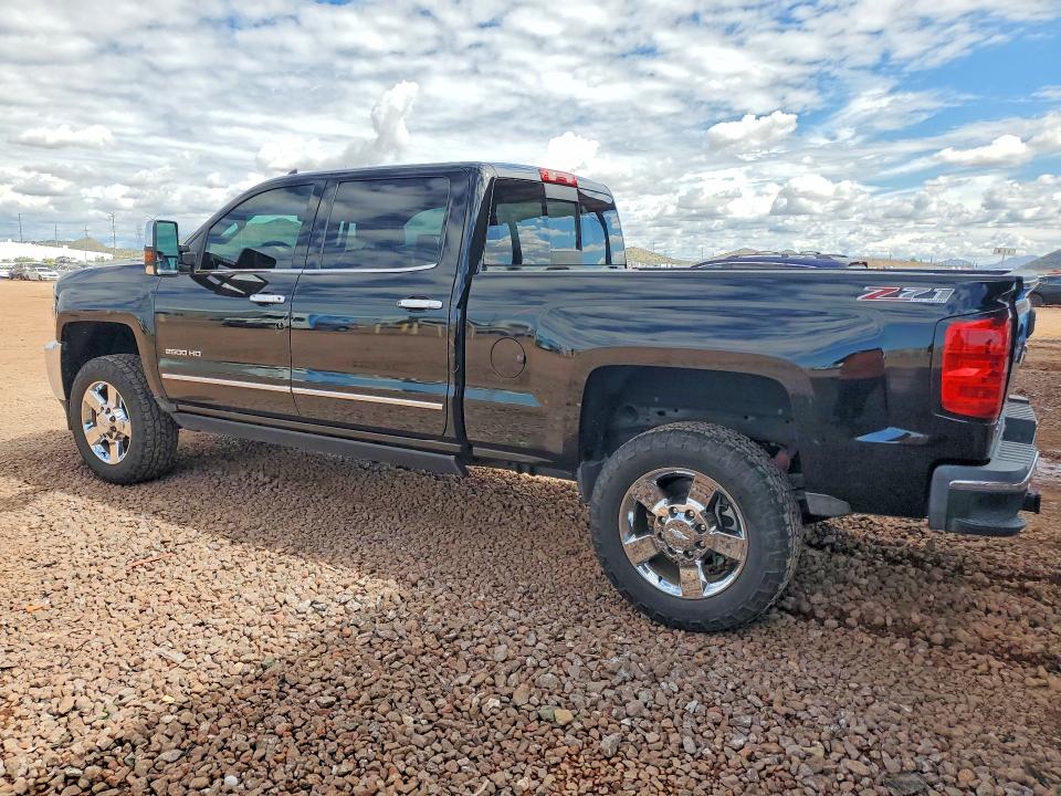 70818596 :رقم المزاد ، 1GC1KWE8XFF506151 vin ، 2015 Chevrolet Silverado مزاد بيع