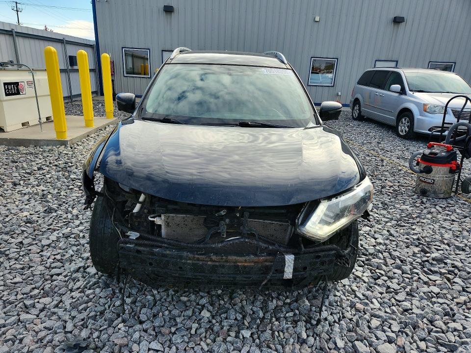 Продажа на аукционе авто 2017 Nissan Rogue, vin: KNMAT2MVXHP513711, номер лота: 70518396