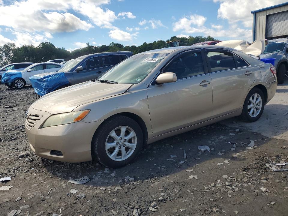 67239526 :رقم المزاد ، 4T1BE46KX9U379407 vin ، 2009 Toyota Camry مزاد بيع
