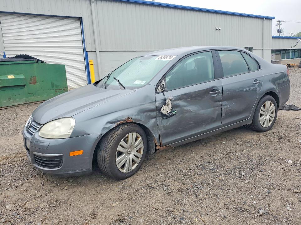 69366476 :رقم المزاد ، 3VWJZ7AJ1AM003561 vin ، 2010 Volkswagen Jetta مزاد بيع