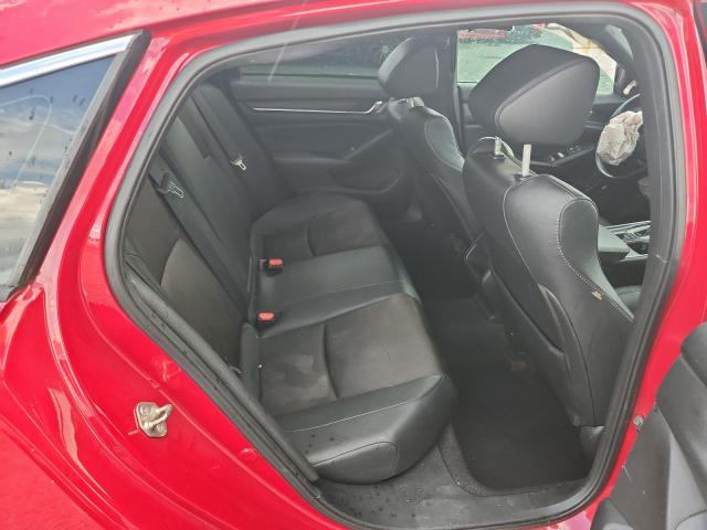 68051126 :رقم المزاد ، 1HGCV1F33KA164508 vin ، 2019 Honda Accord مزاد بيع