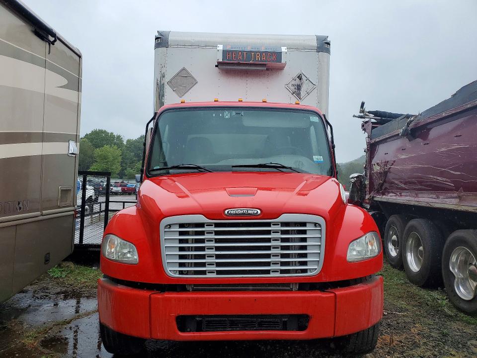 69573006 :رقم المزاد ، 1FVACXFCXKHKH5157 vin ، 2019 Freightliner M2 مزاد بيع