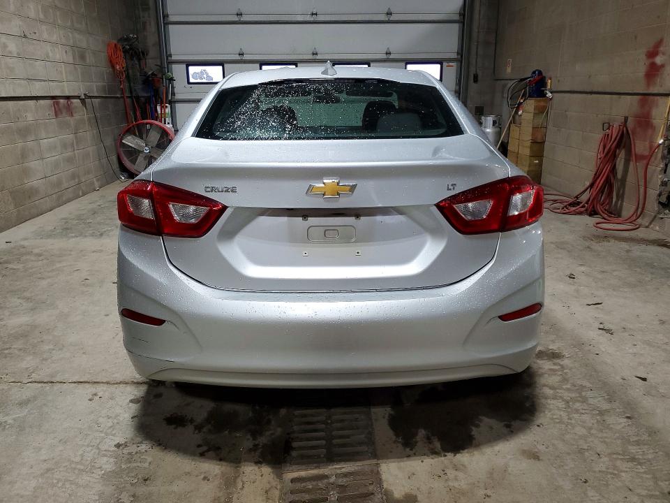 69690366 :رقم المزاد ، 1G1BE5SM2K7116309 vin ، 2019 Chevrolet Cruze مزاد بيع
