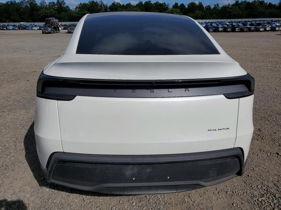 2026 Tesla Model Y მანქანა იყიდება აუქციონზე, vin: 7SAYGDEE8TF447601, აუქციონის ნომერი: 70367056