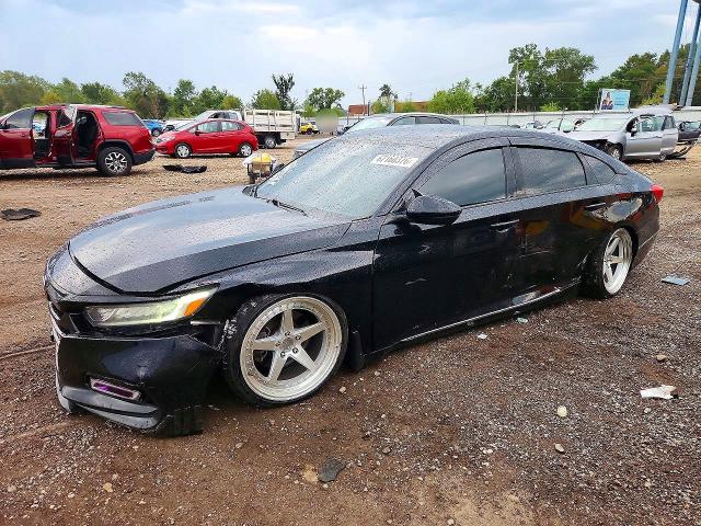 Продаж на аукціоні авто 2018 Honda Accord, vin: 1HGCV2F60JA042817, номер лоту: 67160376