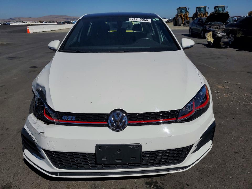 Продажа на аукционе авто 2018 Volkswagen Gti, vin: 3VW447AU3JM281108, номер лота: 71215066