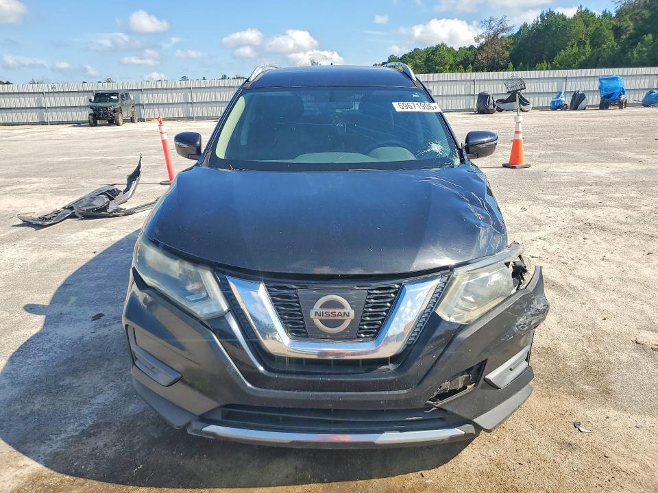Продажа на аукционе авто 2017 Nissan Rogue, vin: 5N1AT2MT7HC868451, номер лота: 69671906