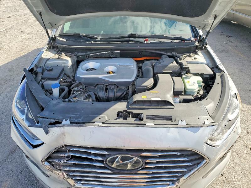 2019 Hyundai Sonata Hybrid მანქანა იყიდება აუქციონზე, vin: KMHE24L30KA090496, აუქციონის ნომერი: 69430746