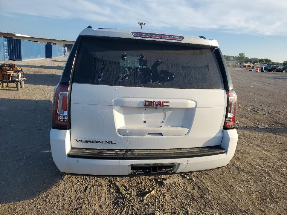 2015 Gmc Yukon Xl მანქანა იყიდება აუქციონზე, vin: 1GKS2GKC6FR144213, აუქციონის ნომერი: 68567466