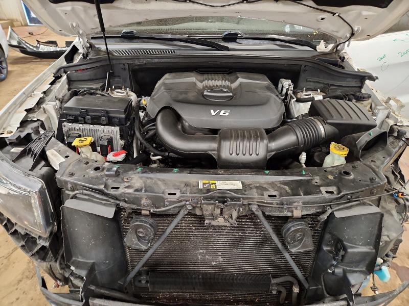 67214486 :رقم المزاد ، 1C4RJFAGXFC947945 vin ، 2015 Jeep Grand Cherokee مزاد بيع