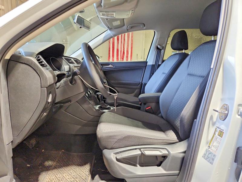 Продажа на аукционе авто 2021 Volkswagen Tiguan, vin: 3VV0B7AX7MM103628, номер лота: 67594326