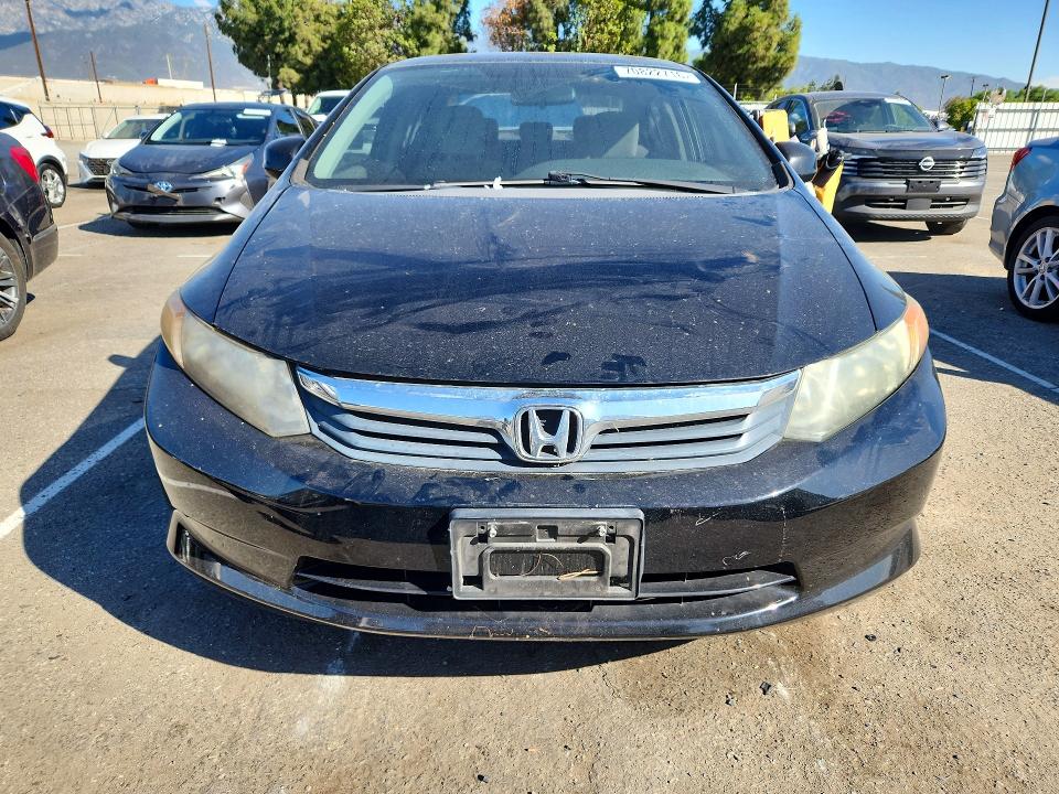 2012 Honda Civic მანქანა იყიდება აუქციონზე, vin: 19XFB2F56CE353051, აუქციონის ნომერი: 70822716